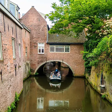 De Guldenberg 's-hertogenbosch Helvoirt ホテル
